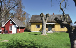 Three-Bedroom Holiday Home in Lottorp in Löttorp